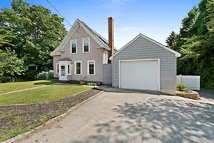 131 Pleasant Valley St, Methuen, MA 01844 - Photo 1