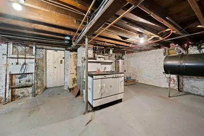 131 Pleasant Valley St, Methuen, MA 01844 - Photo 27