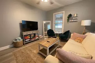 819 E 2nd St, Boston, MA 02127 - Photo 15