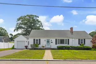9 Kane St, Fall River, MA 02720 - Photo 1