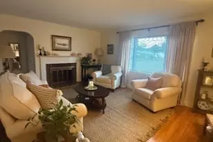 9 Kane St, Fall River, MA 02720 - Photo 11