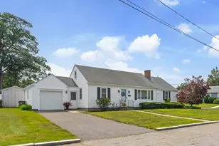 9 Kane St, Fall River, MA 02720 - Photo 3