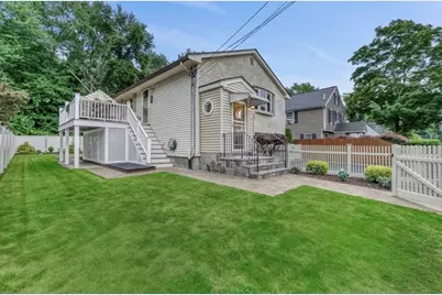 43 Deerfield Ave, Westwood, MA 02090 - Photo 17