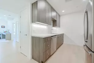 368 Pleasant St, Malden, MA 02148 - Photo 7