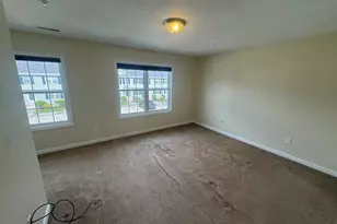 14 Merrimac Way, Tyngsborough, MA 01879 - Photo 27