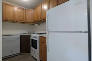 142 Kenrick, Boston, MA 02135 - Photo 5