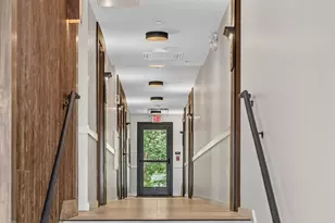 13 Warwick St, Somerville, MA 02144 - Photo 27
