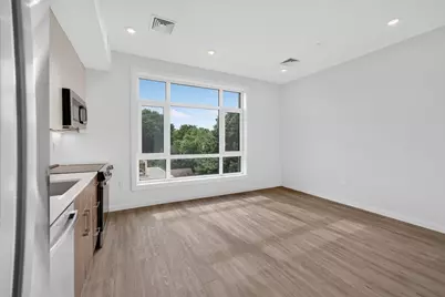 13 Warwick St #303, Somerville, MA 02144 - Photo 3