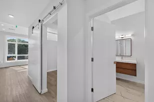 13 Warwick St, Somerville, MA 02144 - Photo 19