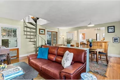 12 Bassett Street, Marblehead, MA 01945 - Photo 9