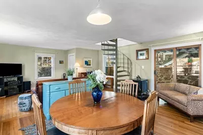 12 Bassett Street, Marblehead, MA 01945 - Photo 9