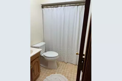 90 Locust Ave, Worcester, MA 01604 - Photo 13