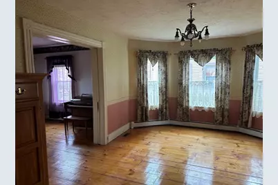 90 Locust Ave, Worcester, MA 01604 - Photo 15