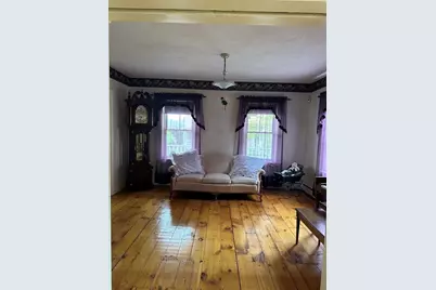90 Locust Ave, Worcester, MA 01604 - Photo 17