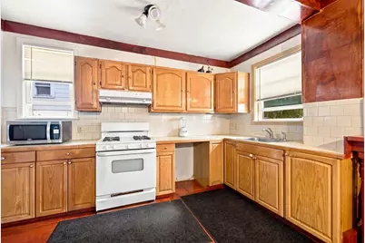 427 Broadway, Lynn, MA 01904 - Photo 25