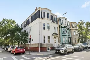 595 E 4th St, Boston, MA 02127 - Photo 21