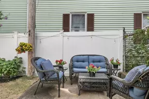 595 E 4th St, Boston, MA 02127 - Photo 17