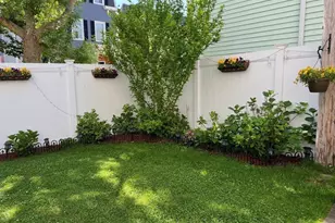 595 E 4th St, Boston, MA 02127 - Photo 17