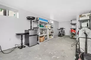 595 E 4th St, Boston, MA 02127 - Photo 15