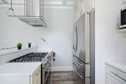 63 Orange St, Chelsea, MA 02150 - Photo 15