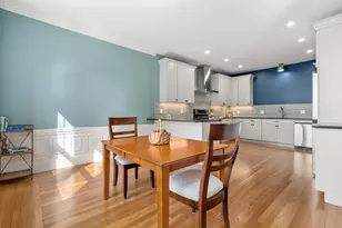 132 Sewall Ave, Brookline, MA 02446 - Photo 13