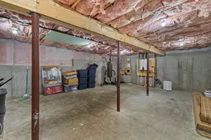 57 Martin St, Millbury, MA 01527 - Photo 27