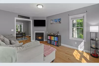 57 Martin St #B, Millbury, MA 01527 - Photo 5