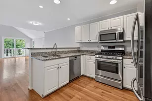 231 Allerton Commons Ln, Braintree, MA 02184 - Photo 3
