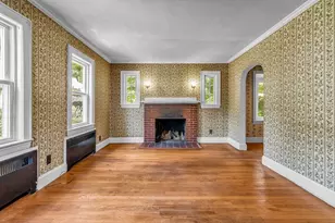 17 Windsor St, Methuen, MA 01844 - Photo 11
