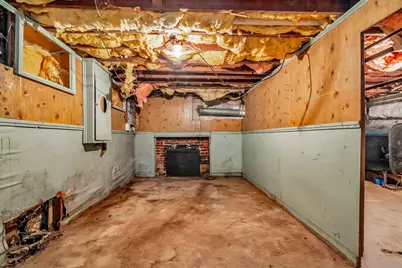 17 Windsor Street, Methuen, MA 01844 - Photo 35