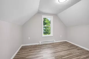 196 Massasoit St, Springfield, MA 01107 - Photo 25