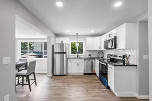 196 Massasoit St, Springfield, MA 01107 - Photo 3