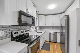 18 Ballou St, Putnam, CT 06260 - Photo 3