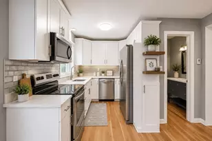18 Ballou St, Putnam, CT 06260 - Photo 5