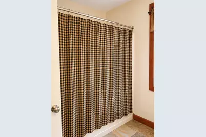 351 Hartford Ave E, Uxbridge, MA 01569 - Photo 19