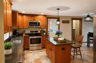 351 Hartford Ave E, Uxbridge, MA 01569 - Photo 7