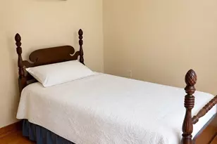 351 Hartford Ave E, Uxbridge, MA 01569 - Photo 13