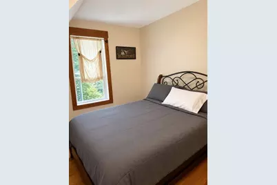 351 Hartford Ave E, Uxbridge, MA 01569 - Photo 15