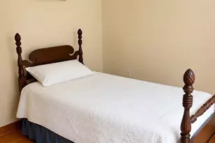 351 Hartford Ave E, Uxbridge, MA 01569 - Photo 13