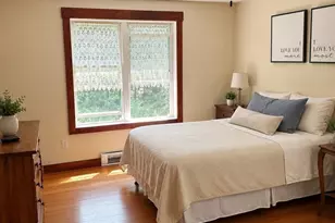 351 Hartford Ave E, Uxbridge, MA 01569 - Photo 11
