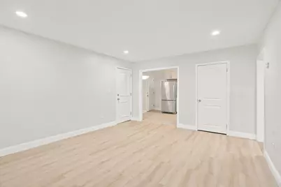 645 W Lowell Ave #8, Haverhill, MA 01832 - Photo 15