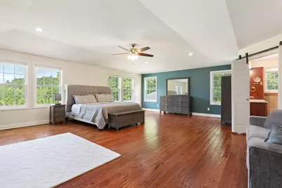 40 N Precinct St, Taunton, MA 02718 - Photo 15