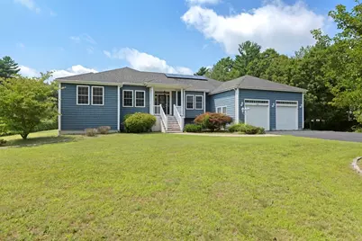 40 N Precinct St, Taunton, MA 02718 - Photo 3
