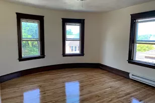 11 Diamond St, Worcester, MA 01610 - Photo 13