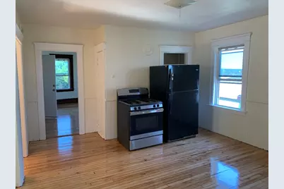 11 Diamond St, Worcester, MA 01610 - Photo 11