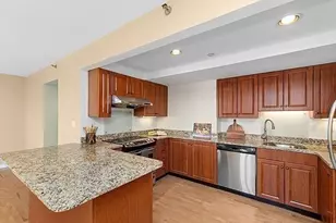 10 Rogers St, Cambridge, MA 02142 - Photo 5