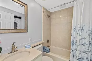 10 Rogers St, Cambridge, MA 02142 - Photo 9