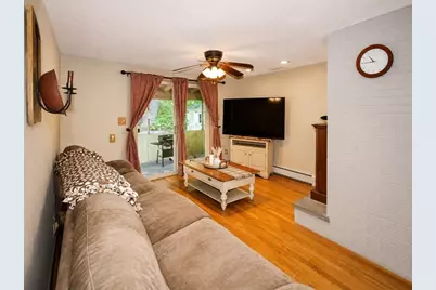 137 Wilson St, Spencer, MA 01562 - Photo 3