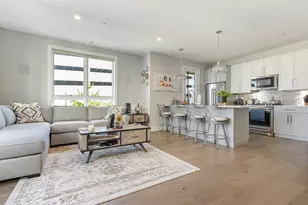 7 Baker Ct, Boston, MA 02125 - Photo 3