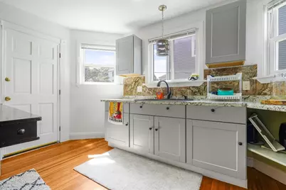 68 Liberty St, Fall River, MA 02724 - Photo 17